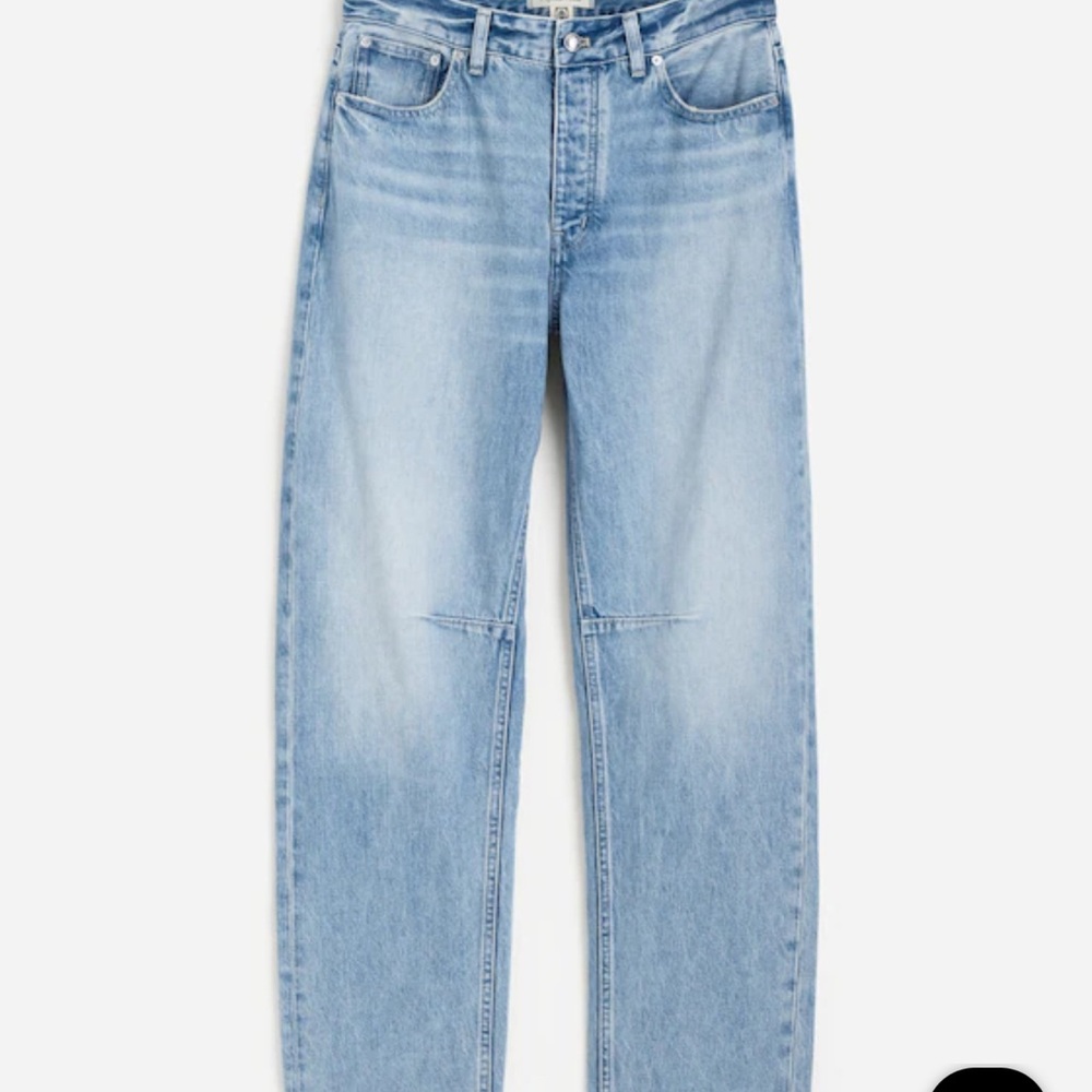 Madewell The Darted Barrel-Leg Jeans